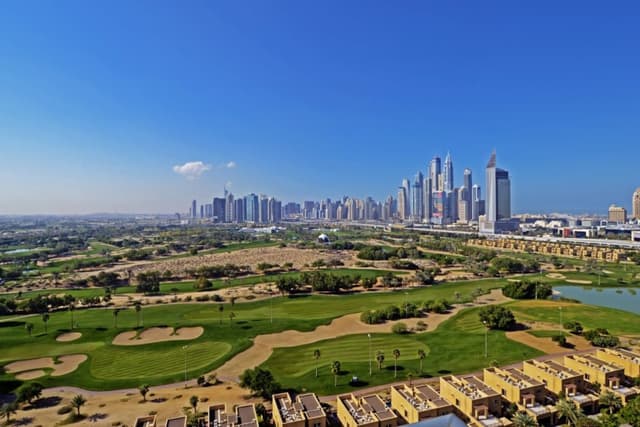 Emirates Living